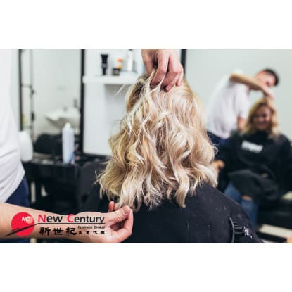 HAIR SALON -- NORTHCOTE  -- 1P10360