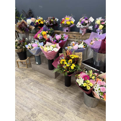 Florist & Giftware Business - On Track to Return Over $90,000 to the Working Owner $129,000 (Incl...