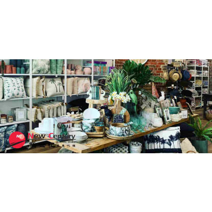 GIFT SHOP & RETAIL -- NOBLE PARK--1P11126
