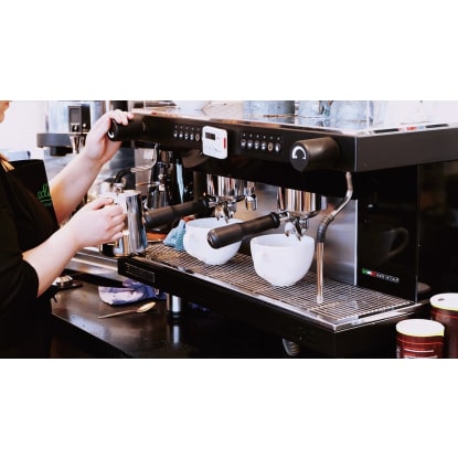 VERY POPULAR LOCAL CAFÉ – PRESTIGE SOUTH OF RIVER LOCATION …