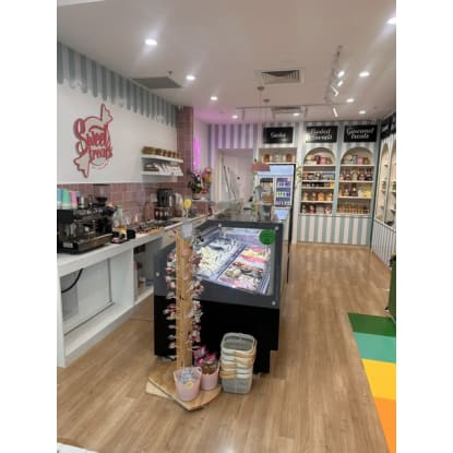 Beautiful Dessert, Gelato & Cafe Opportunity | Walk-In Walk-Out Setup