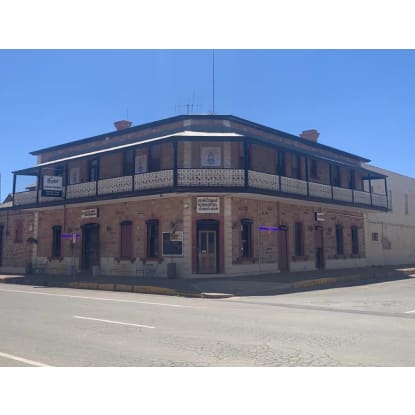 Junction Hotel - Freehold - Peterborough, SA