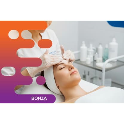 36856 Award-Winning Beauty Clinic with Loyal Client Base