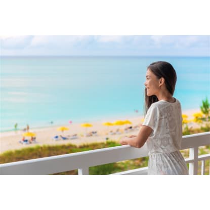 Beachfront Motel with Cafe and Restaurant in Scenic Tourist Hub Victoria - Ref: 15169