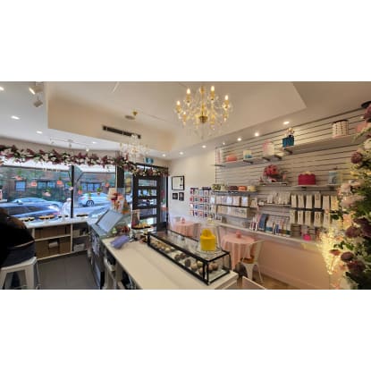Cupcakes and Cakes Manufacturing + Classes – Sydney, NSW