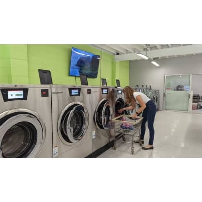 Modern Coin Laundromat for sale in Heidelberg area