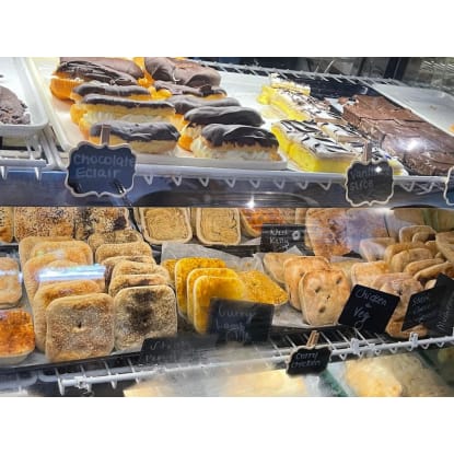Successful Neighbourhood Bakery – Consistent Sales, Great Location