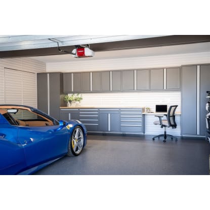 Sunny Coast - New High-End Garage Business & Showroom