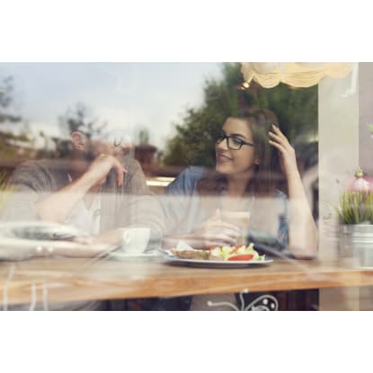 Well-known Specialty Cafe *Takings $10,000 pw *3 Bedroom dwelling [2210281]
