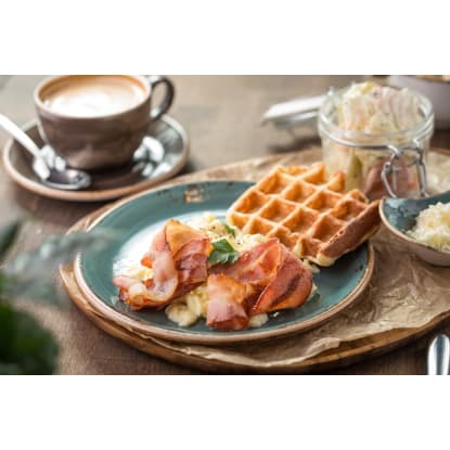 Cafe/Takeaway. Tkg $8500pw. Main Road. St Kilda Area [2010082]