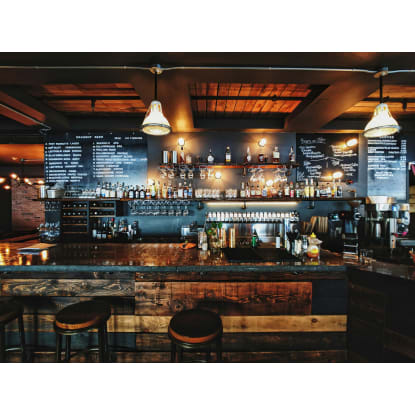 Well-Known Bar & Restaurant in Thornbury [2603201]