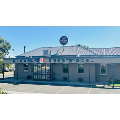 Well-Established Country Hotel in the Heart of Colac