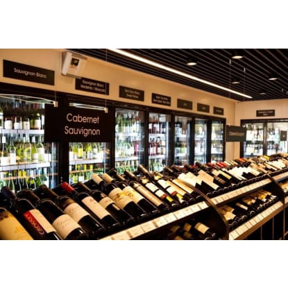 Spacious bottleshop business for sale Vermont Mitcham area