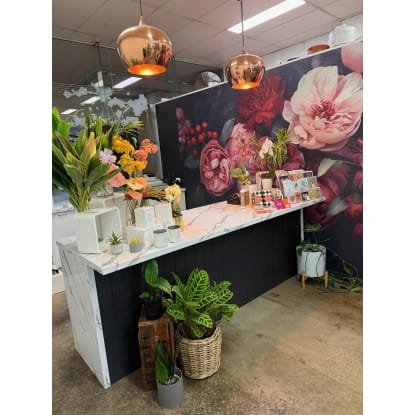 ESTABLISHED PROFITABLE FLORIST BUSINESS - STRONG REPUTATION, MULTIPLE REVENUE STREAMS, PROVEN PER...