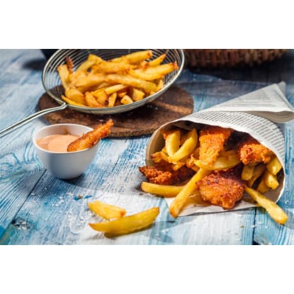 Spacious Fish And Chips with Four Bedroom Residence - Ref: 11469