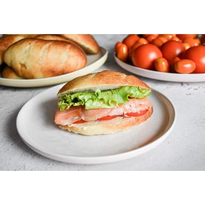 Established Bayside Bakery | $14K - $16K Weekly | Low Rent | 30+ Years
