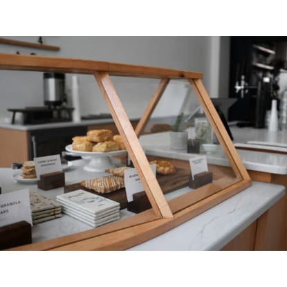 BEACHSIDE CAFE FOR SALE | SOUTHERN GOLD COAST