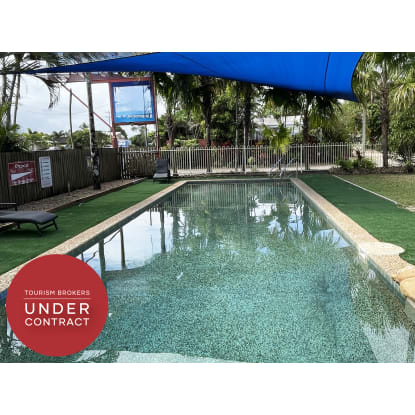 Far North Queensland Coastal Tropical Caravan Tourist Park - 896CPF