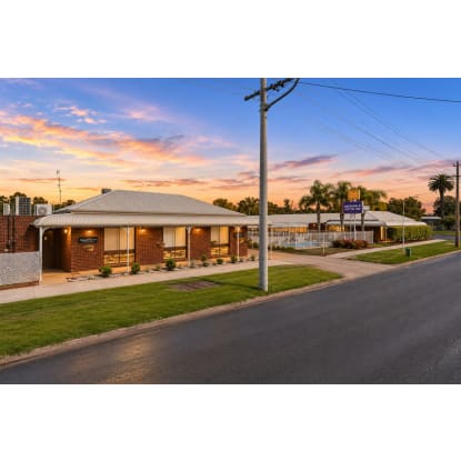 Freehold Motel & Restaurant Investment with Long-Term Lease
