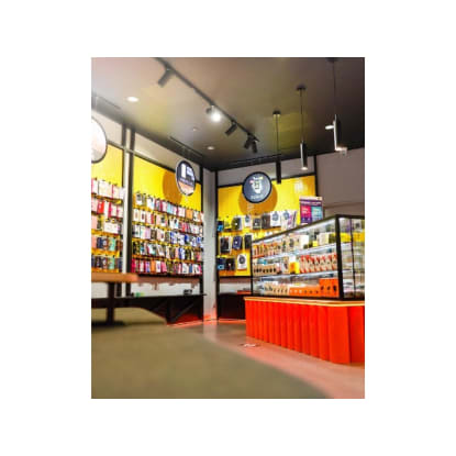 Pop Phones Franchise  Tech Retail & Repairs with National Brand Backing