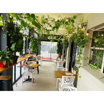 Owner-Operator Cafe For Sale – Thriving in the Heart of Helensvale