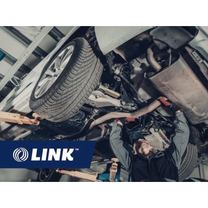 Tyre and Mechanical Workshop + Freehold in CQ