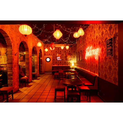 Littlefoot - Popular Bar & Live Music Venue