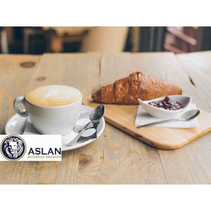 CAFE/RESTAURANT BUSINESS FOR SALE