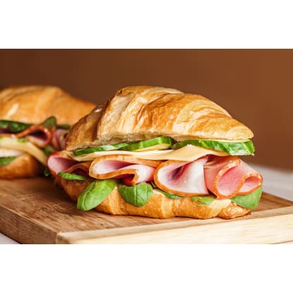 Cafe / Espresso bar- 7 days - Net $3015 p.w.- Lower North Shore - M2178
