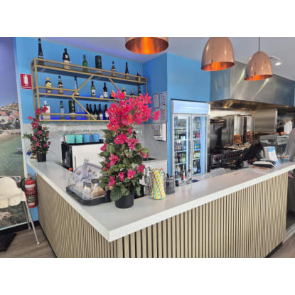 SENSATIONAL WATERFRONT RESTAURANT & BAR $150,000 FIT-OUT  CHATTEL SALE ONLY $75,000