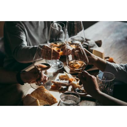 HIGHLY PROFITABLE BAR / RESTAURANT