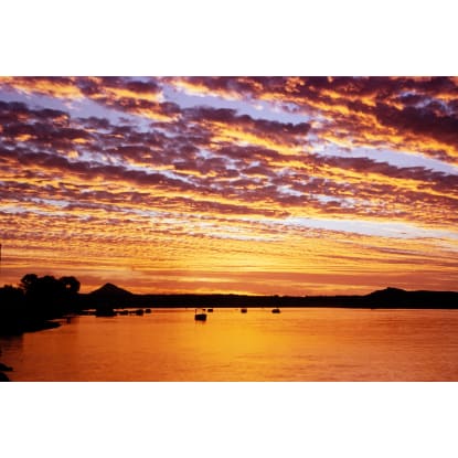 Unique Noosa River Lifestyle Opportunity!