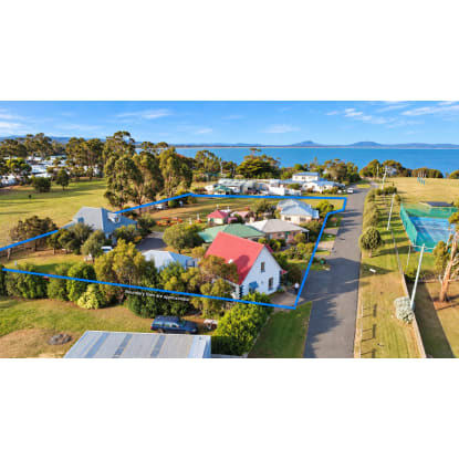 Rare East Coast Tasmania Profitable Accommodation Villas Cottages Separate DA Lots Sea Change Opp