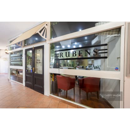 PROFITABLE HAIRDRESSING SALON IN THE HEART OF BEECHWORTH
