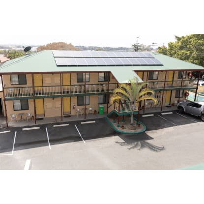CENTRAL QLD COASTAL FREEHOLD MOTEL - 2917MF