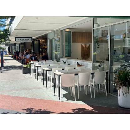 Licensed Corner Restaurant, 60+ Seats, Oracle Broadbeach
