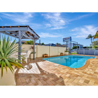 Beachside Accommodation Complex | Six Apartments | Development Potential (STCA) - 2904MF