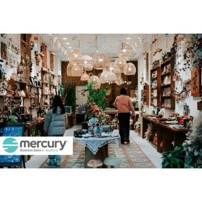 Established Gift Shop in Busy Shopping Mall