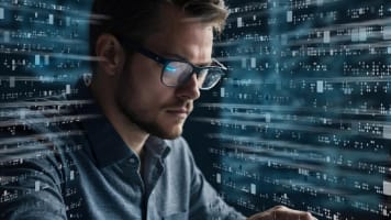 Custom IT & Cloud Solutions (GLJ2609)