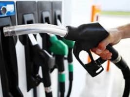 Petrol Station & Convenience Store - Well Known Brand - 37508