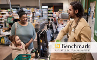 Beachside FoodWorks Local Supermarket for Sale / Coastal Queensland