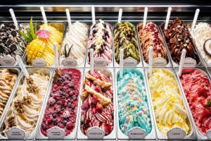 SCOOP UP THIS SWEET OPPORTUNITY  ICE CREAM & DESSERT BUSINESS ON HINDLEY STREET!