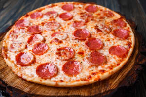 Pizza Hut Gold Coast - Sales $18887 pw - Profit for part time owner net $2264 pw - F3394