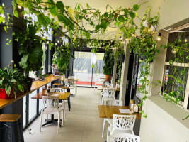 Owner-Operator Cafe For Sale – Thriving in the Heart of Helensvale