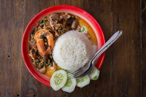 Thai Cafe & Restaurant  - Central Coast -  Nets over $4,000 p.w. - FW1094