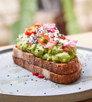 Thriving Bayside Cafe - Strong Profits, Day Trade Only, Prim