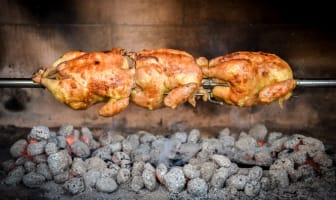 Charming Inner North East Charcoal Chicken and Takeaway - Ref: 11264