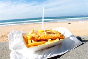 Popular Bayside Fish & Chips Outlet