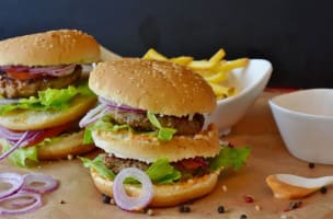 Burger Outlet / Food Business Opportunity