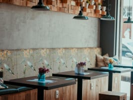 Beautifully Presented Cafe in Graceville - Walk-In Walk-Out Opportunity